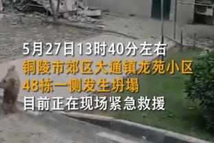 杰伦-布朗：要尽可能逼哈利伯顿去防守 这样能减慢他的进攻速度